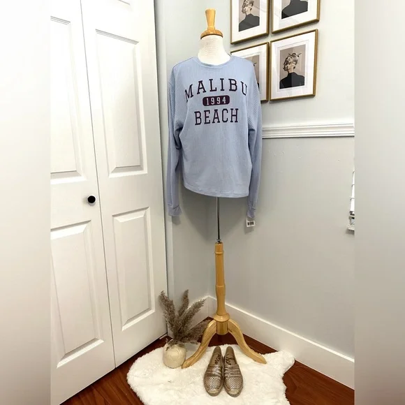 NWT BUNDLE of 3 Light Crew Sweatshirts from MODERNLUX 🌷Size M (1) and L (2) 🌷 - Picture 7 of 14